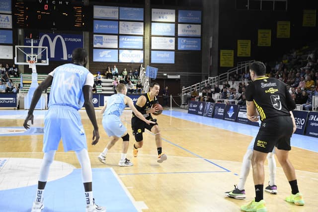 Trois ans après, une nouvelle rupture des ligaments croisés pour Lucas Hergott ?