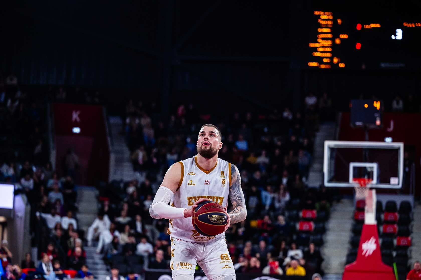 Ben Kovac, de la NM1 à la Ligue Adriatique en un an !