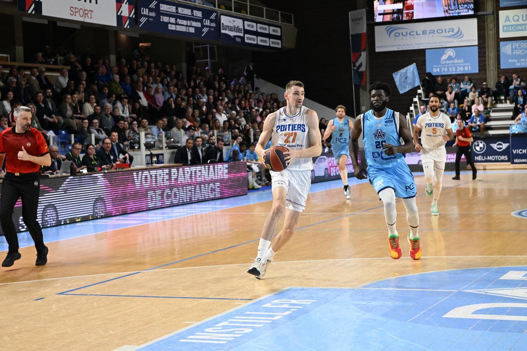 Le secteur intérieur de Poitiers déplumé à Antibes