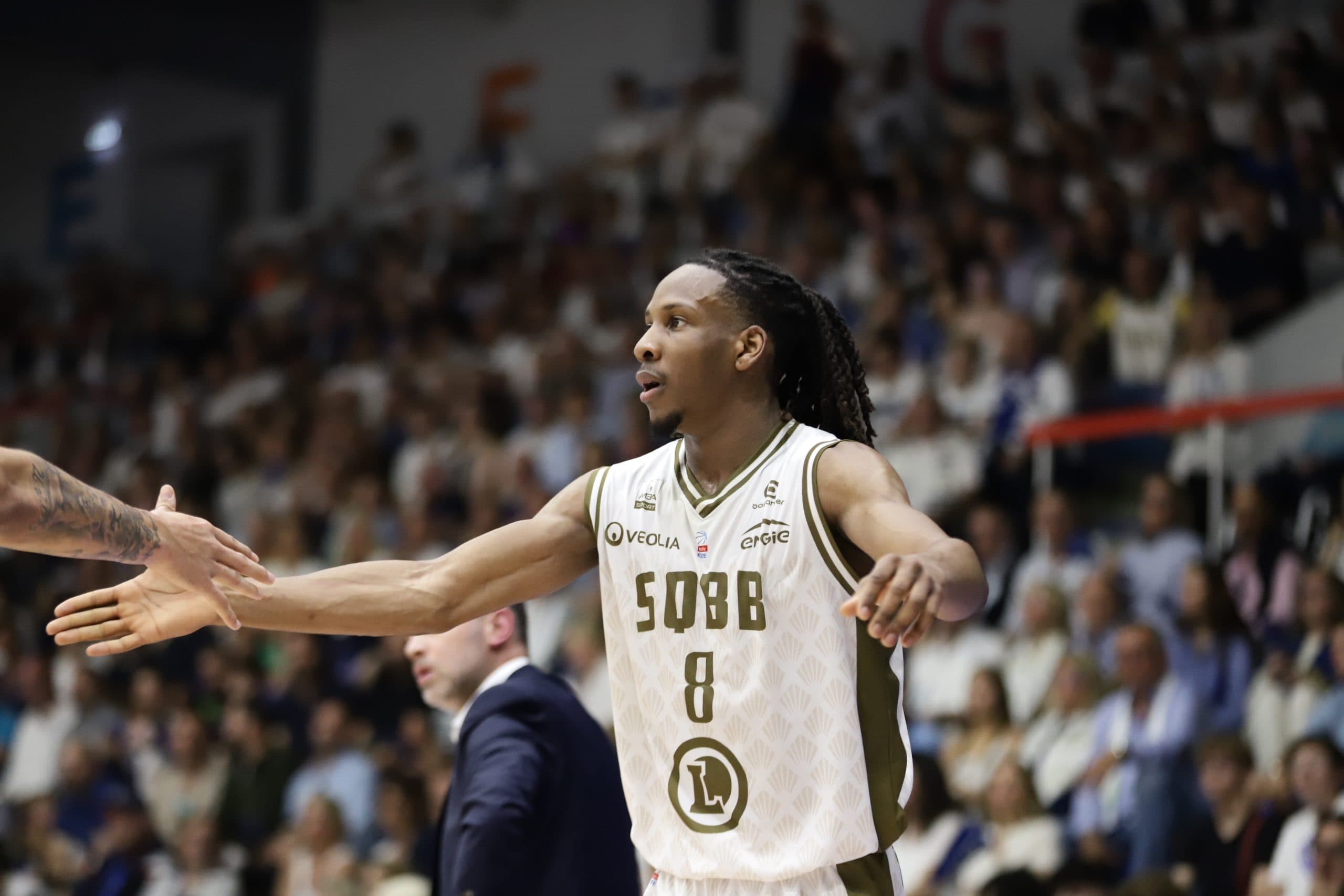 Melvin Ajinça intéresse l’ASVEL et Paris