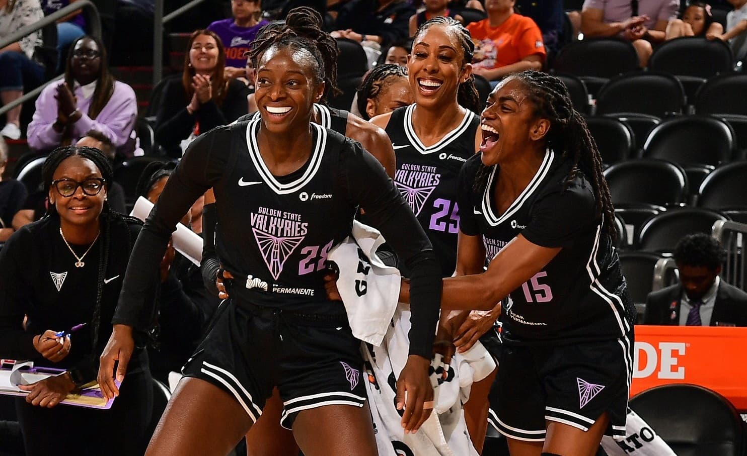 Migna Touré XXL, Carla Leite se montre : le duo français des Valkyries se montre en présaison WNBA