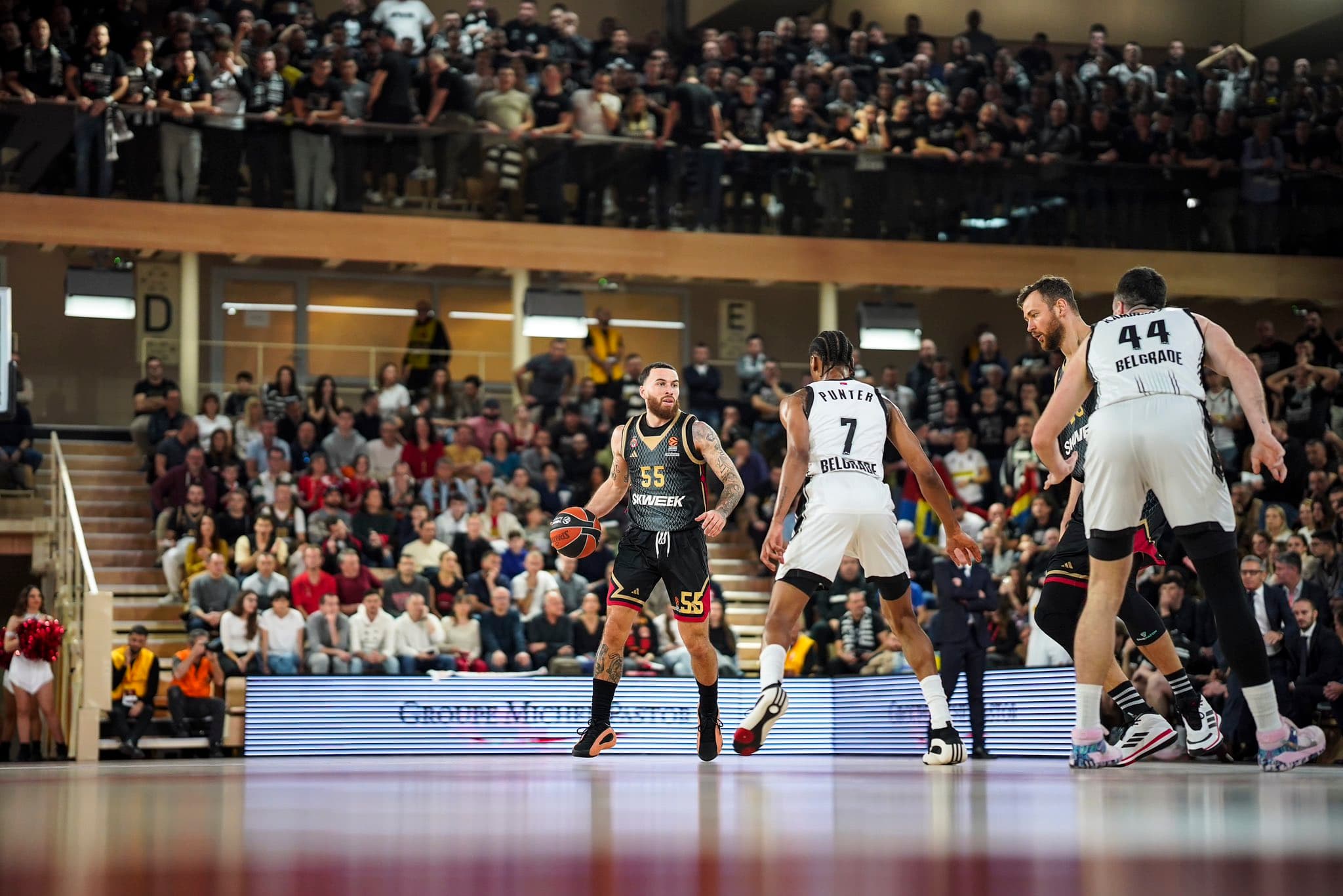 Mike James deuxième meilleur marqueur de l’EuroLeague, avec De Colo