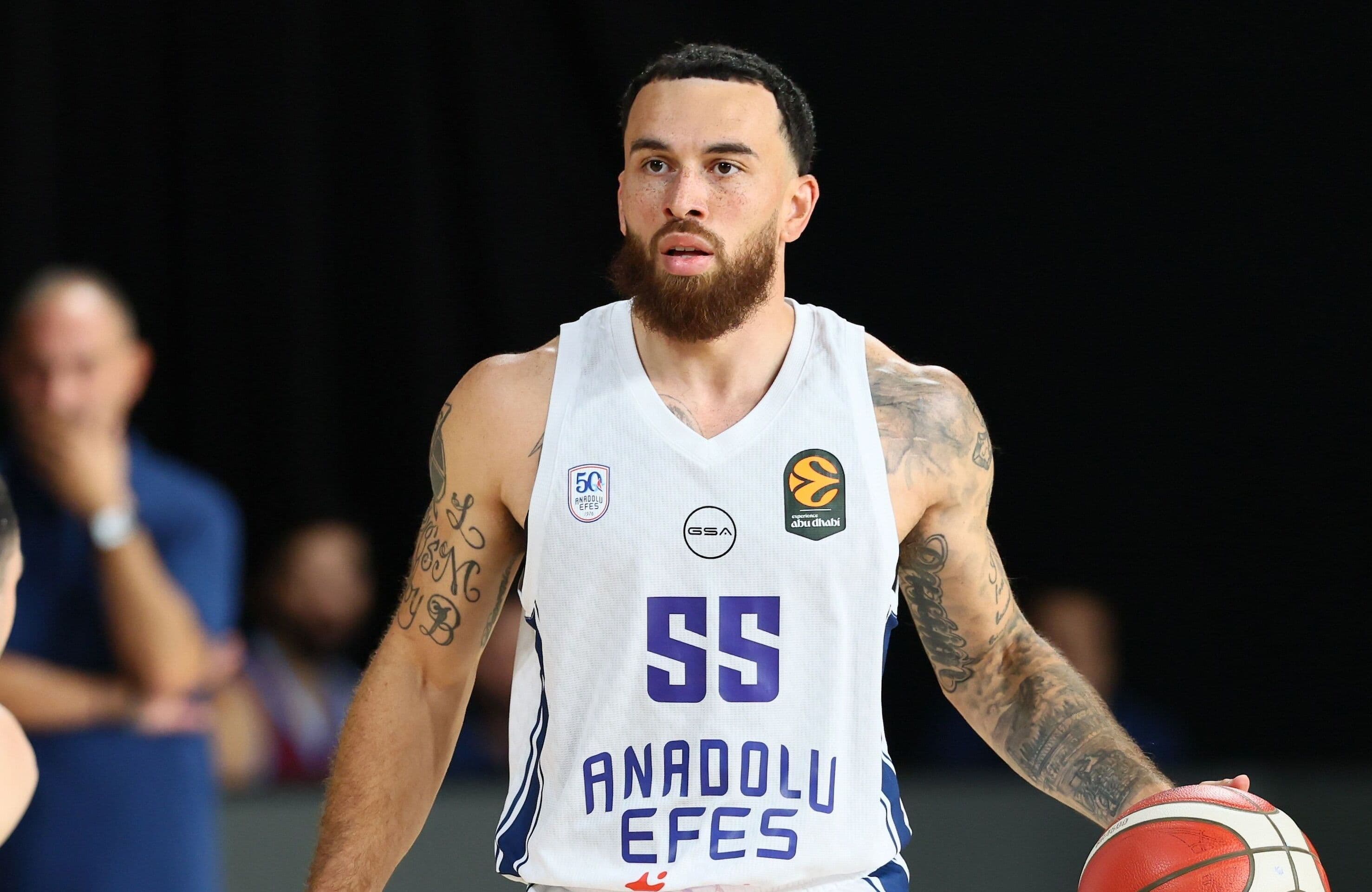 Mike James veut plus de matchs en EuroLeague