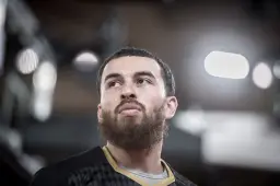 Mike James, le regard tourné sur sa saison à l'Anadolu Efes.