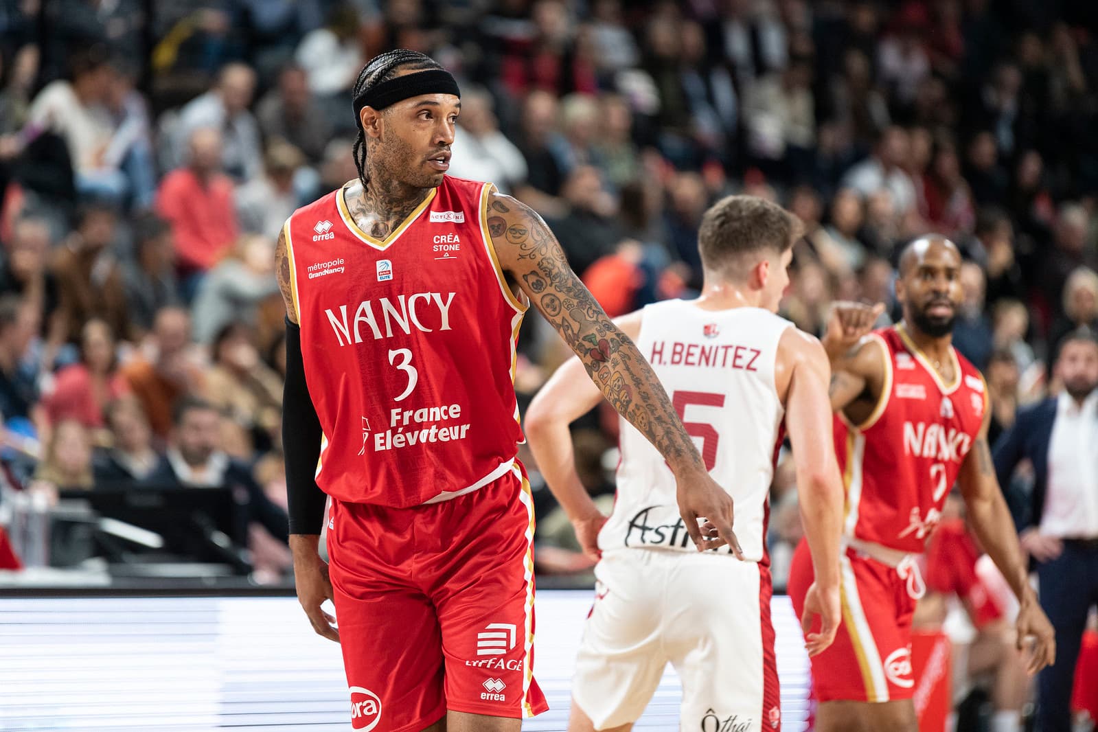Nancy : La prolongation de Mike Scott autorisée par la DNCCG