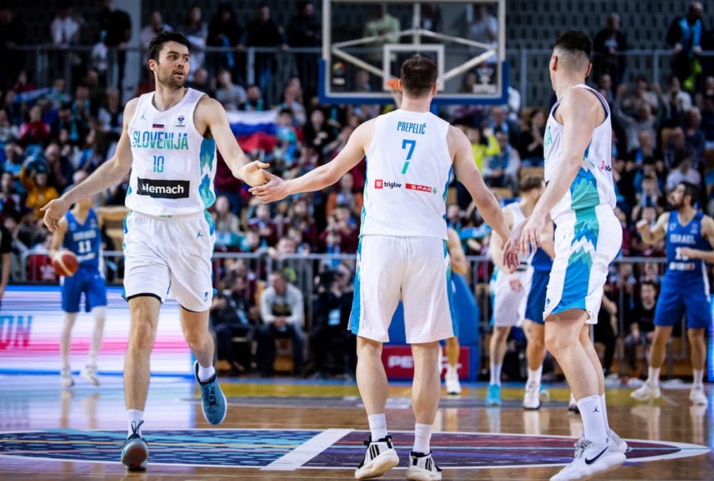 La Slovénie et l’Italie de Pozzecco commencent par un 2/2