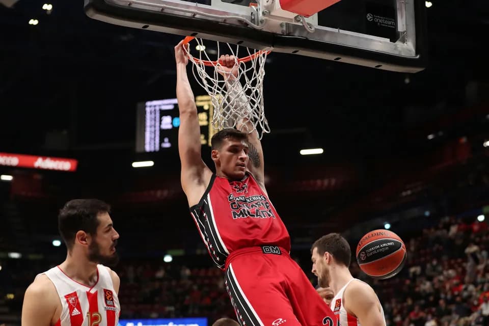 Sanction confirmée pour Dinos Mitoglou : suspension jusqu’en 2024