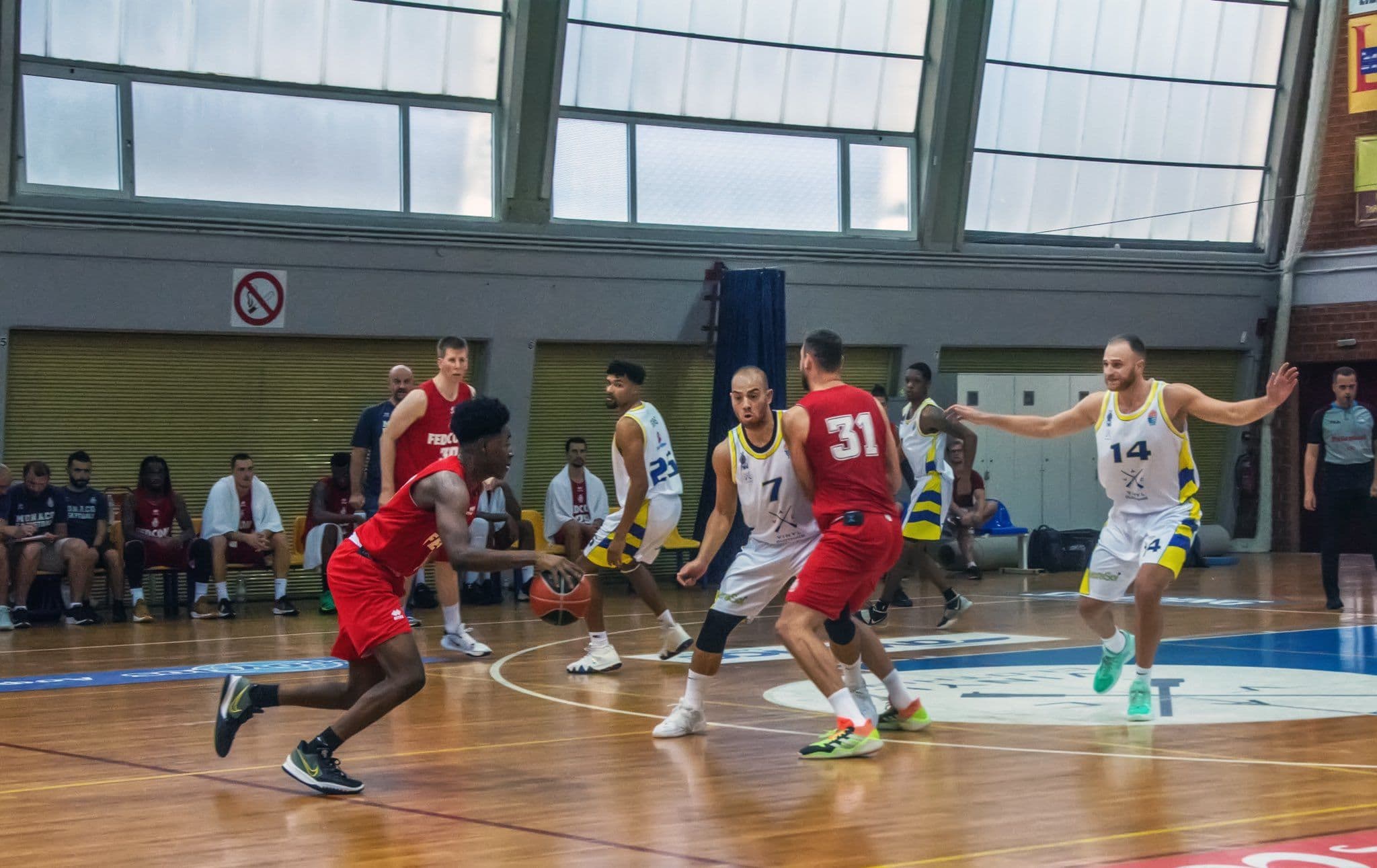 Monaco s’impose contre Lavrio, avant de s’envoler pour Istanbul