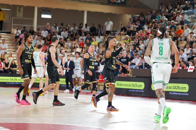 Monaco prend la main contre Nanterre en demi-finale