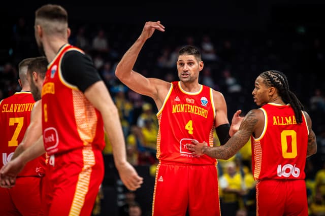 Un grand Vucevic, un Kyle Allman clutch : le Monténégro garde espoir pour les 1/8e de finale