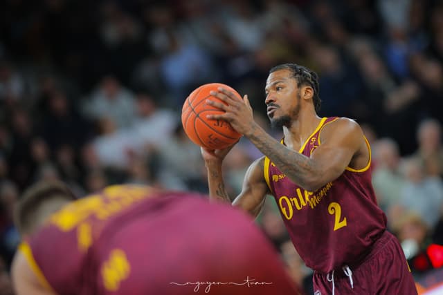 Orléans conserve six joueurs… mais pas Lee Moore, Lionel Kouadio en approche