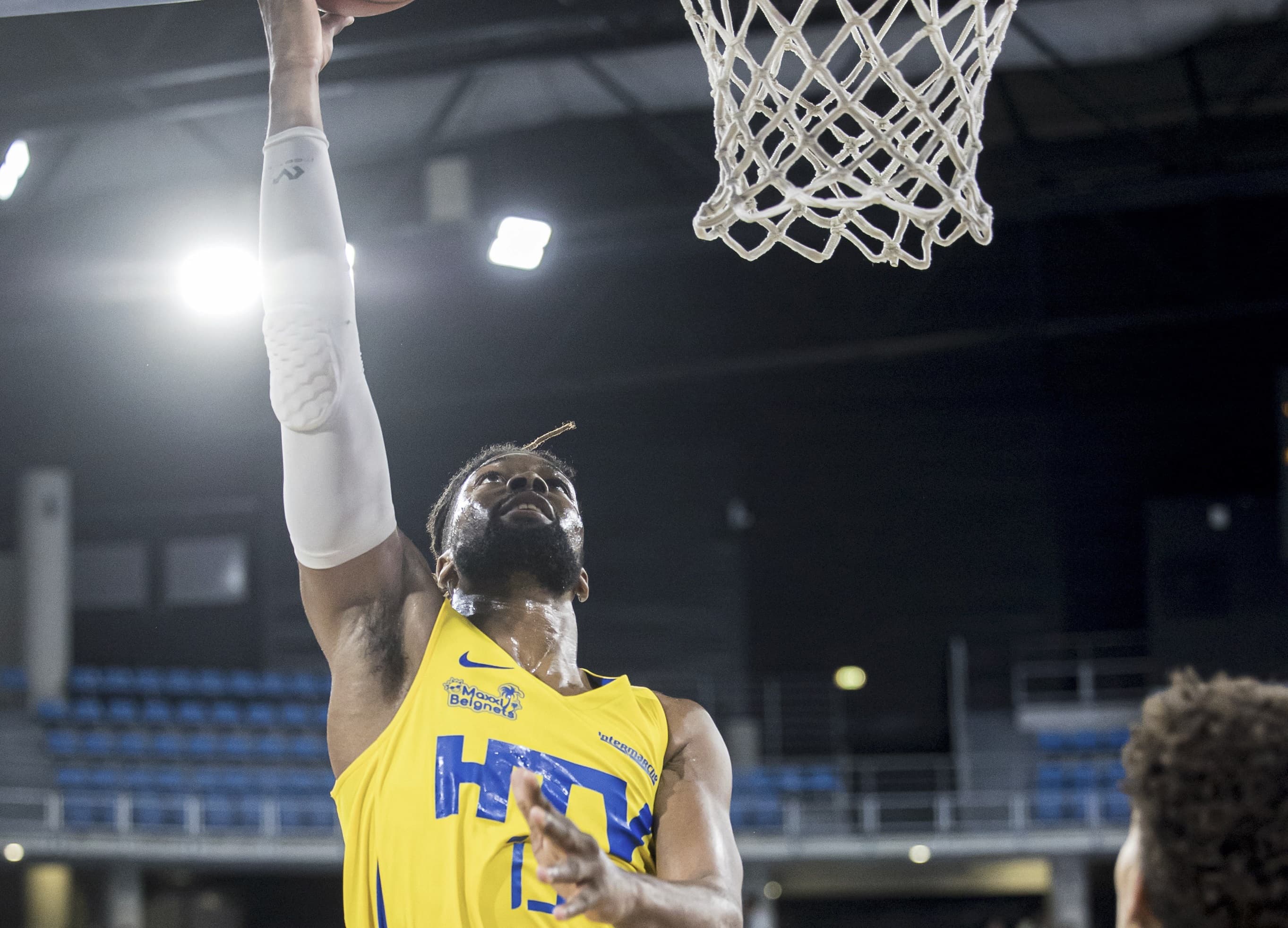 Hyères-Toulon remporte le choc contre Saint-Vallier, Quimper facile