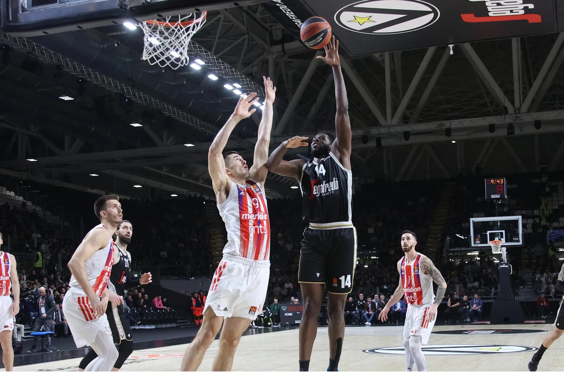 Belle soirée pour TLC, Fall, Cordinier et Jaiteh