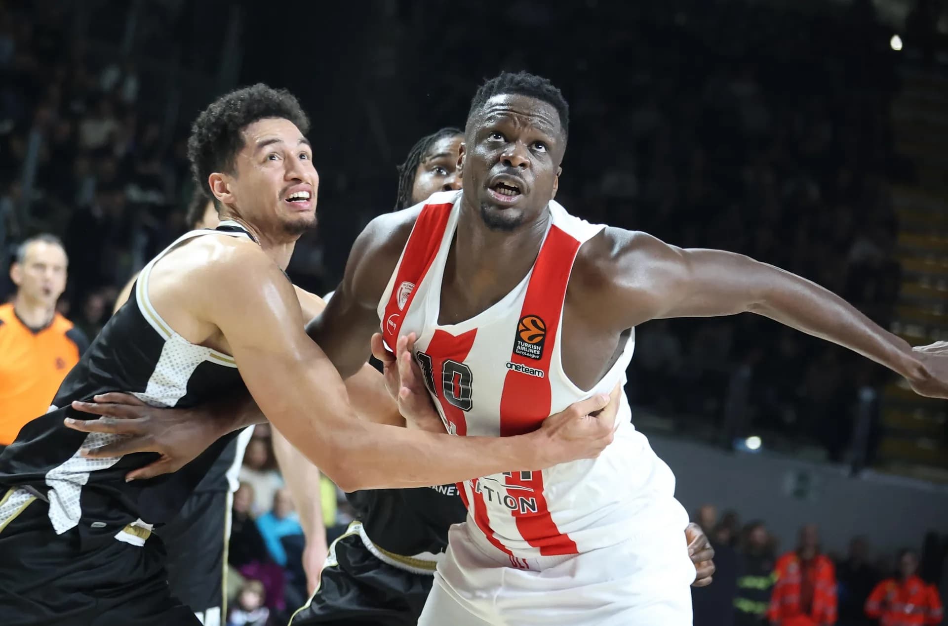 L’Olympiakos se reprend à Bologne, Cornelie confirme