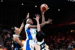 Dominique Malonga, l’arme absolue… quand elle a les ballons : « Ça fait plaisir de pouvoir être servie de cette manière ! »