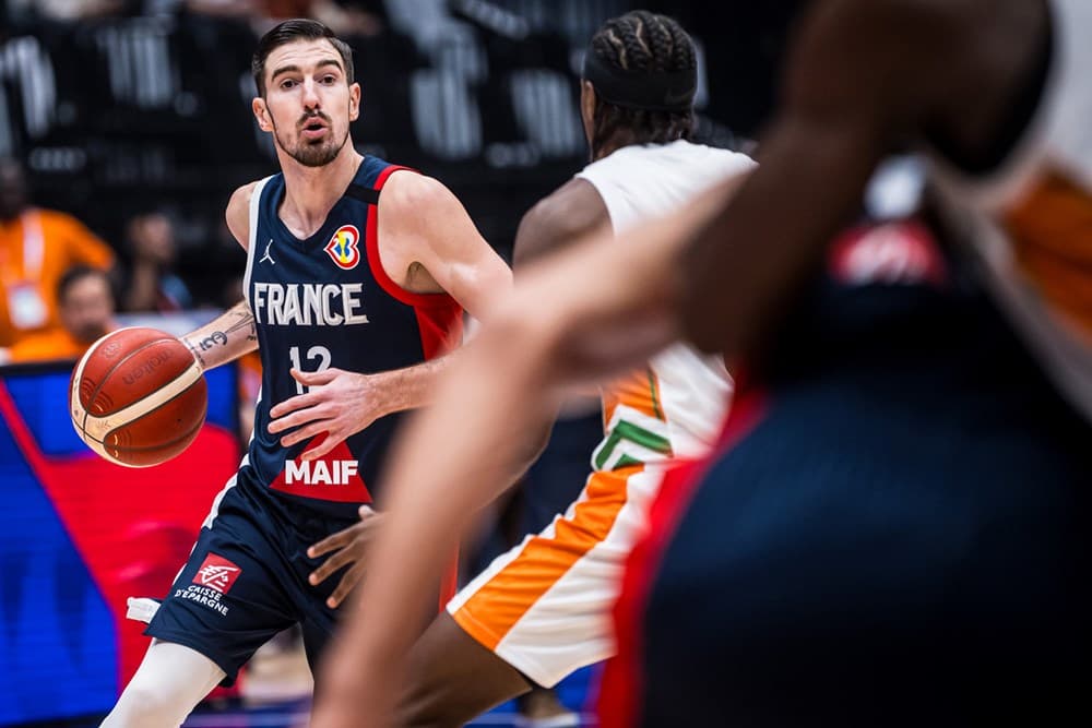 Nando De Colo : « On ne peut pas rester sur cette image de notre équipe »