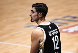Nando De Colo n'a pas raté de lancers francs en EuroLeague et Betclic ELITE cette saison