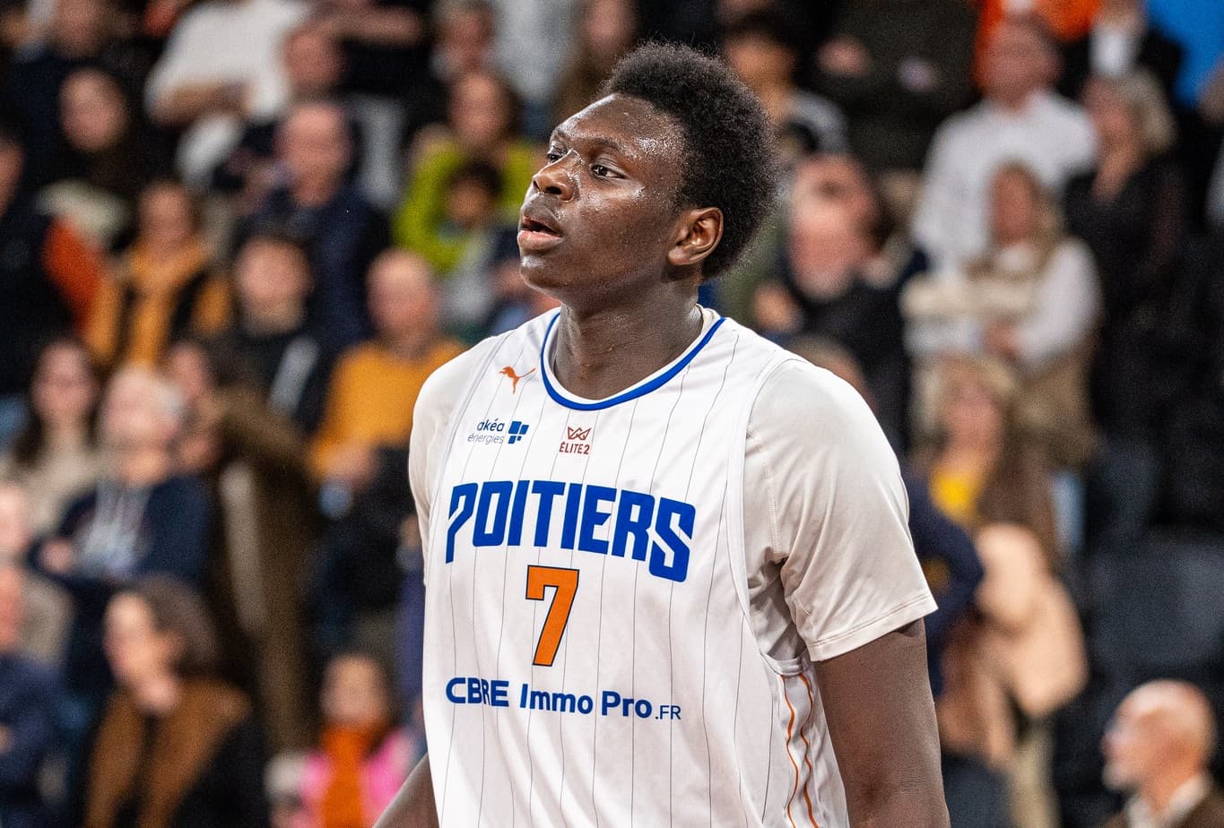 Quel rebondeur recruter sur Pro Basketball Manager 2026 pour dominer l’ELITE 2 ?