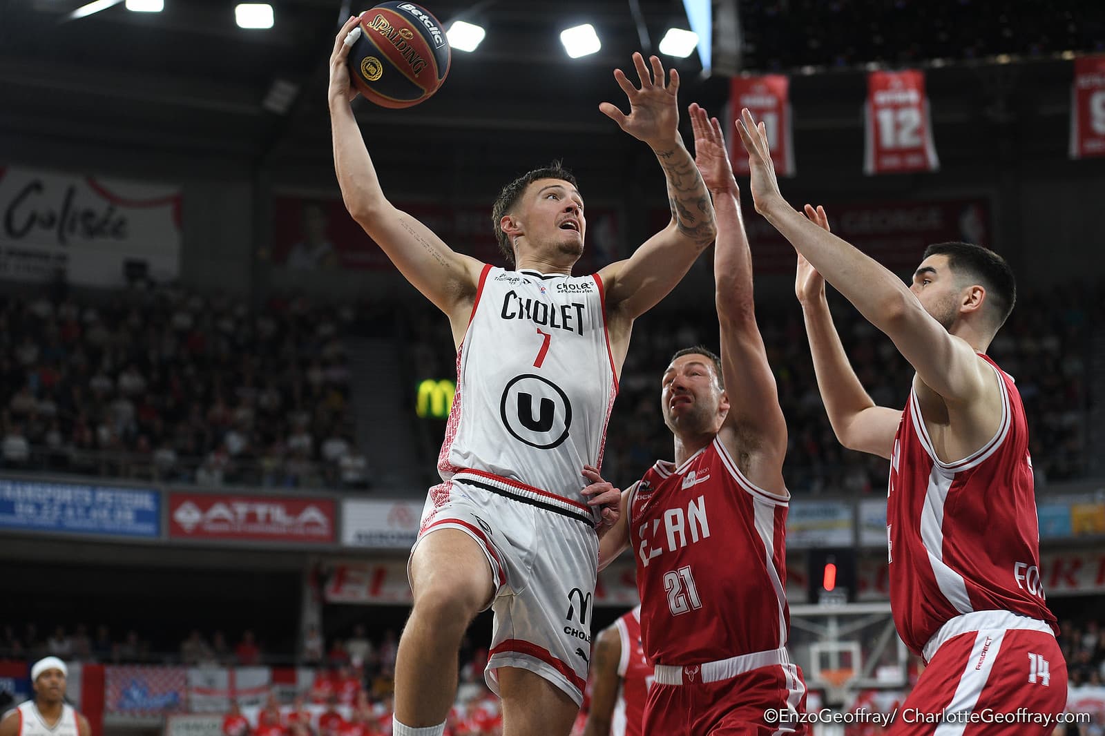 La montée en puissance : Nathan De Sousa (Cholet) explose son record de points en Betclic ÉLITE face à Strasbourg