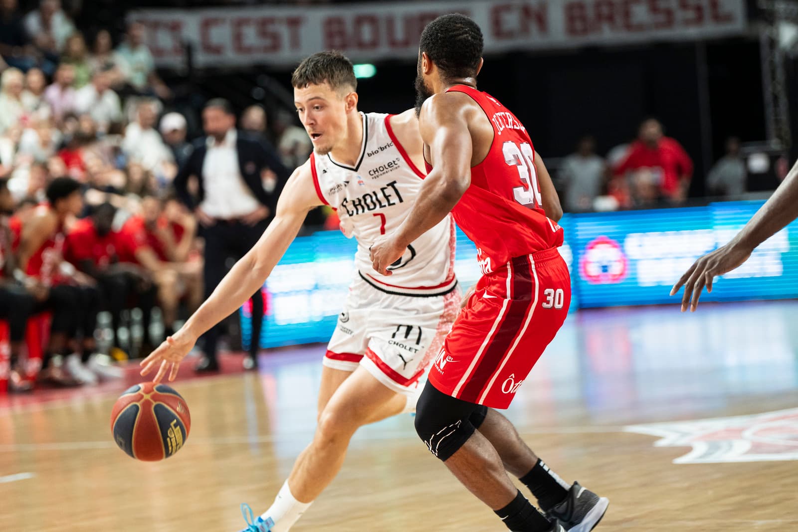 Nathan De Sousa prolonge l’aventure avec Cholet Basket