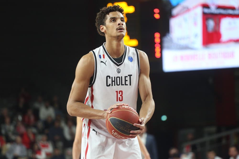 Cholet : Neal Sako touché à la cheville