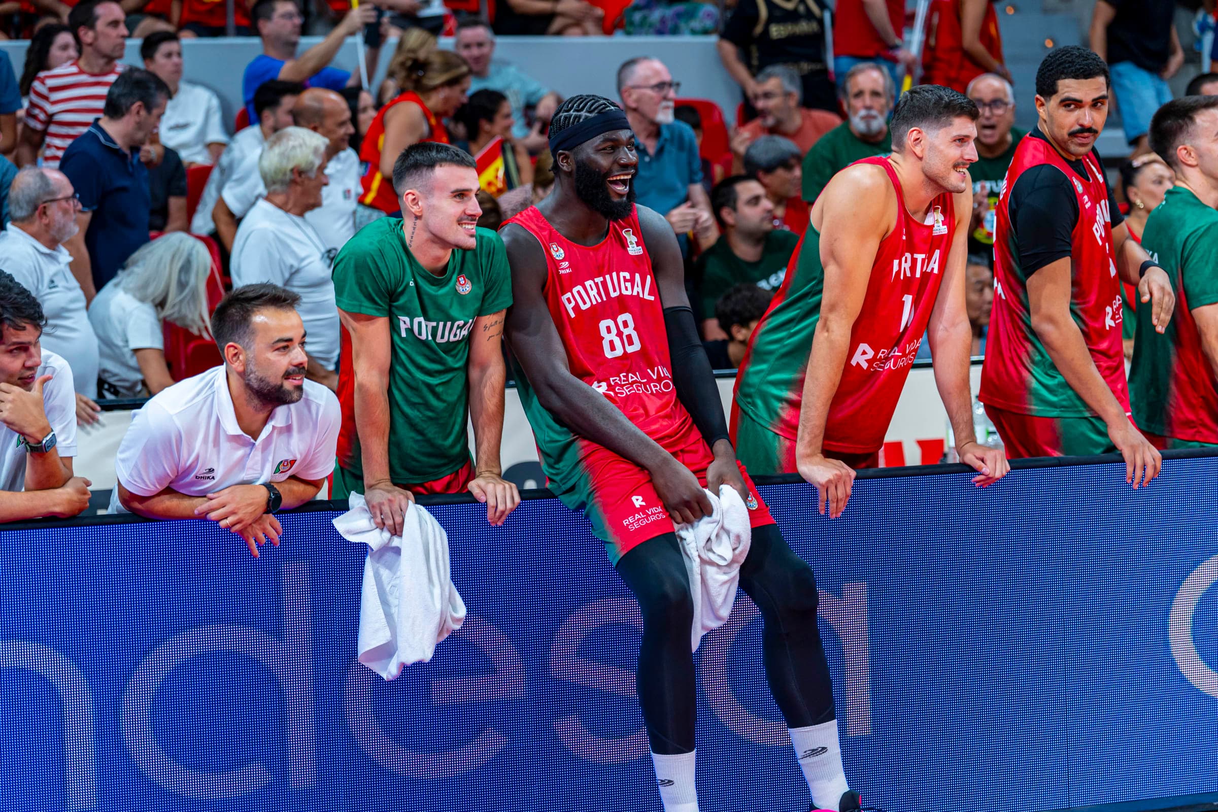 Le Portugal bat l’Espagne pour la première fois de son histoire !