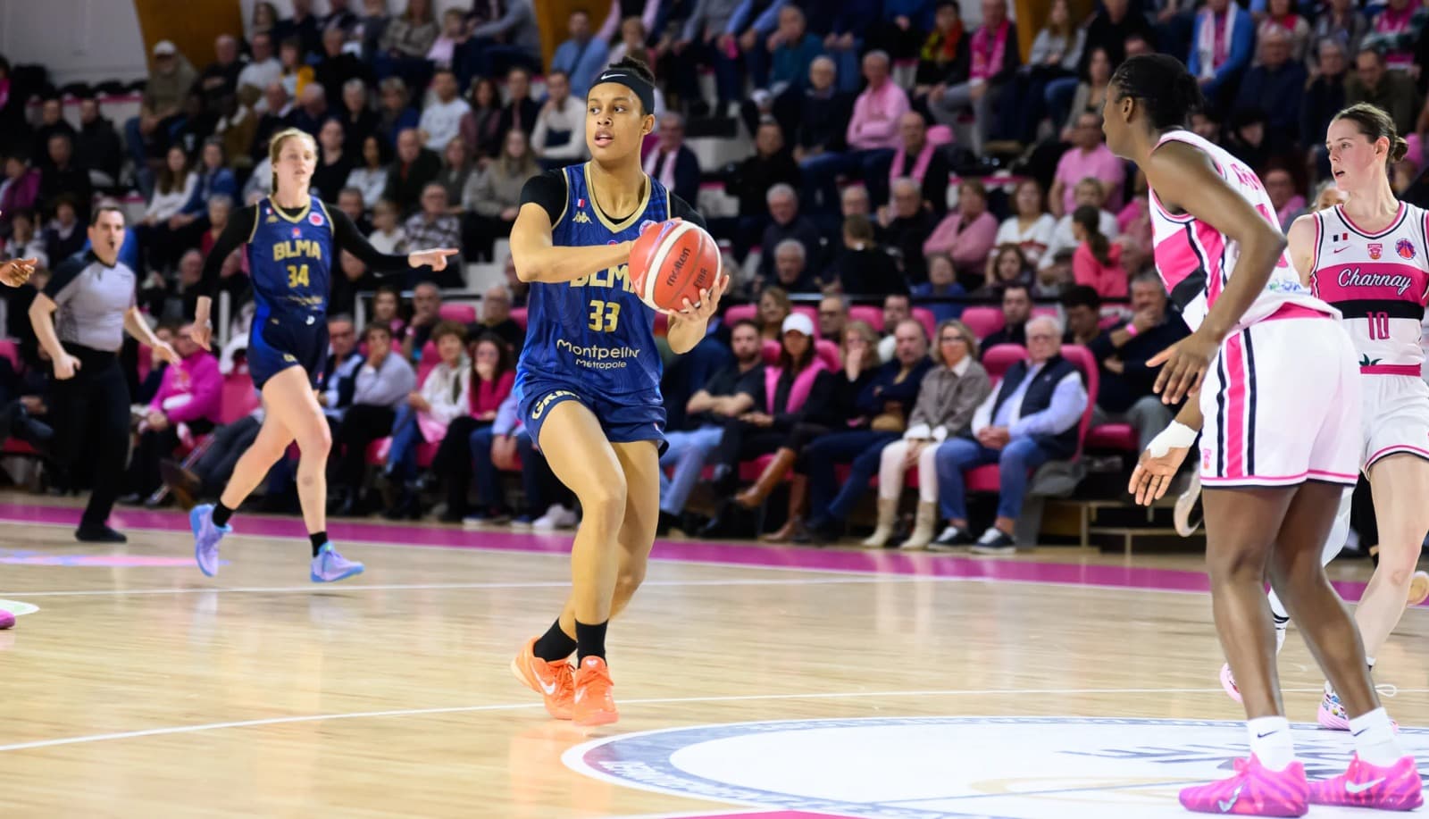 Lattes-Montpellier accède aux demi-finales pour un point face à Landerneau, Basket Landes en démonstration