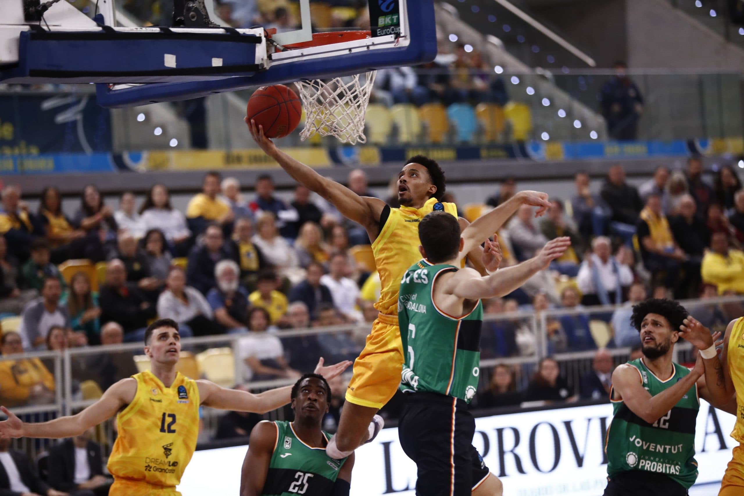 Mehdy Ngouama poursuit avec Gran Canaria… seulement en EuroCup