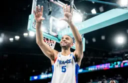 La pluie d'hommages à l'annonce de la retraite de Nicolas Batum.