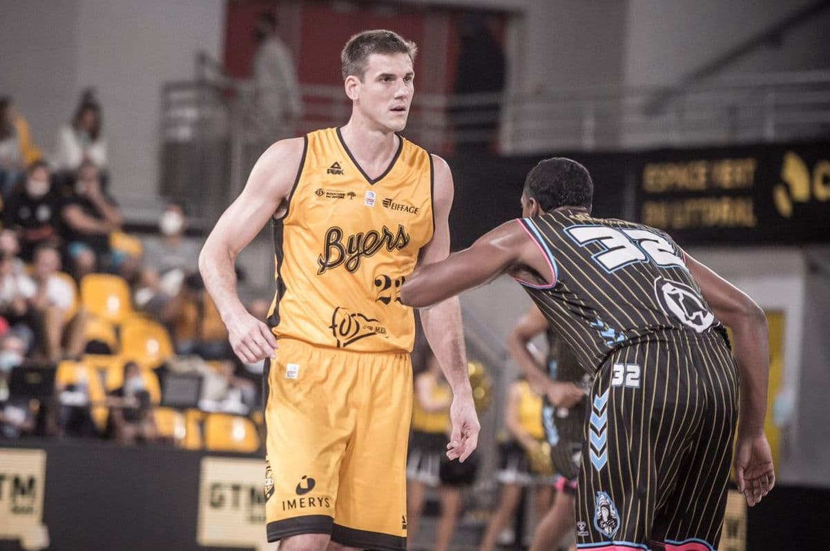 Nik Caner-Medley blessé, Fos cherche un nouveau joueur