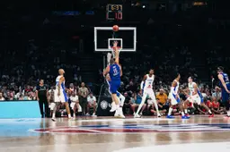 Nikola Jokic marque contre l'équipe de France