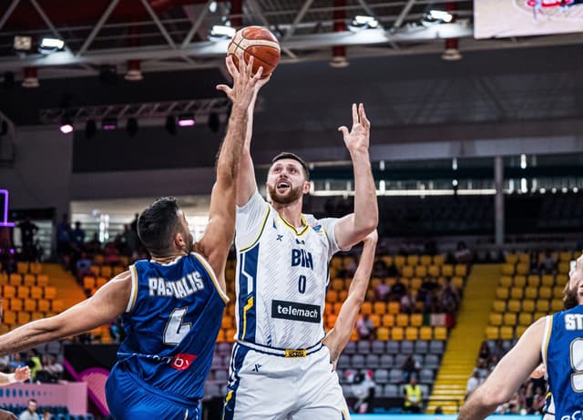 La Bosnie-Herzégovine étrille Chypre, hôte de l’EuroBasket, pour son entrée en lice