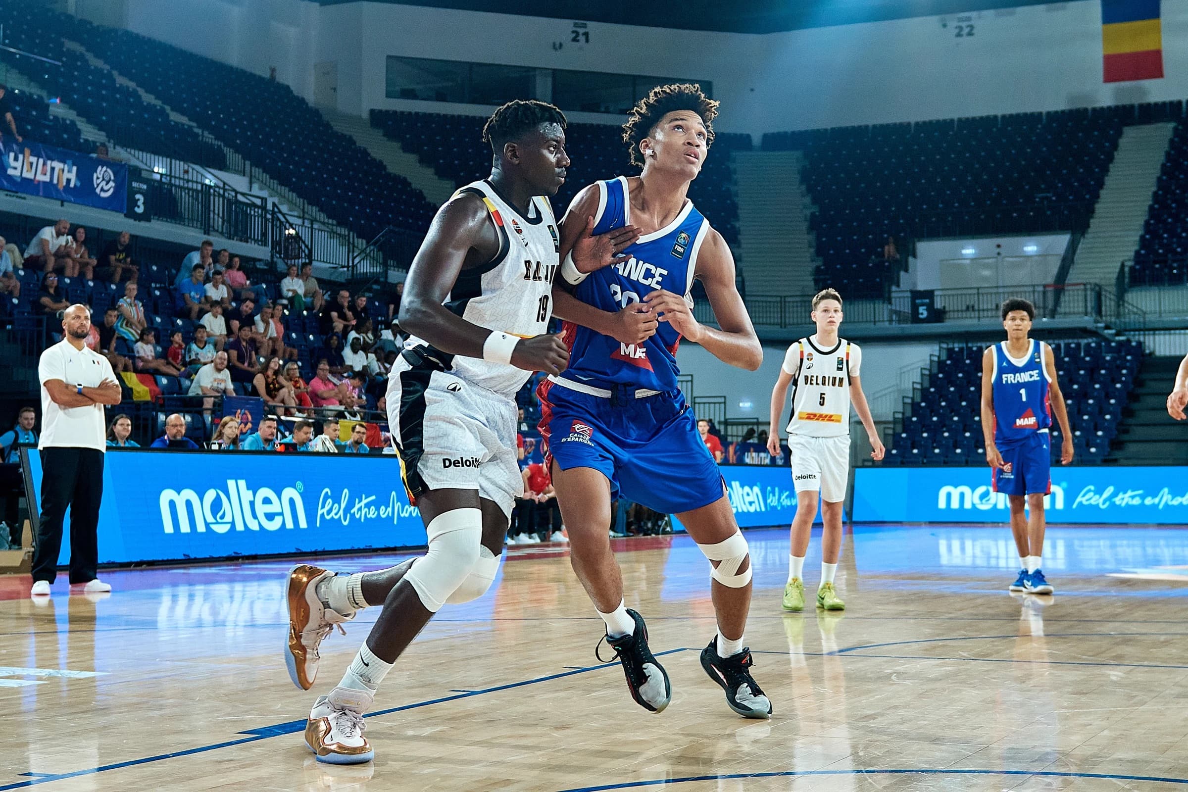 EuroBasket U16 : Impériale dans la raquette, la France étrille la Belgique et prend la tête de la poule D