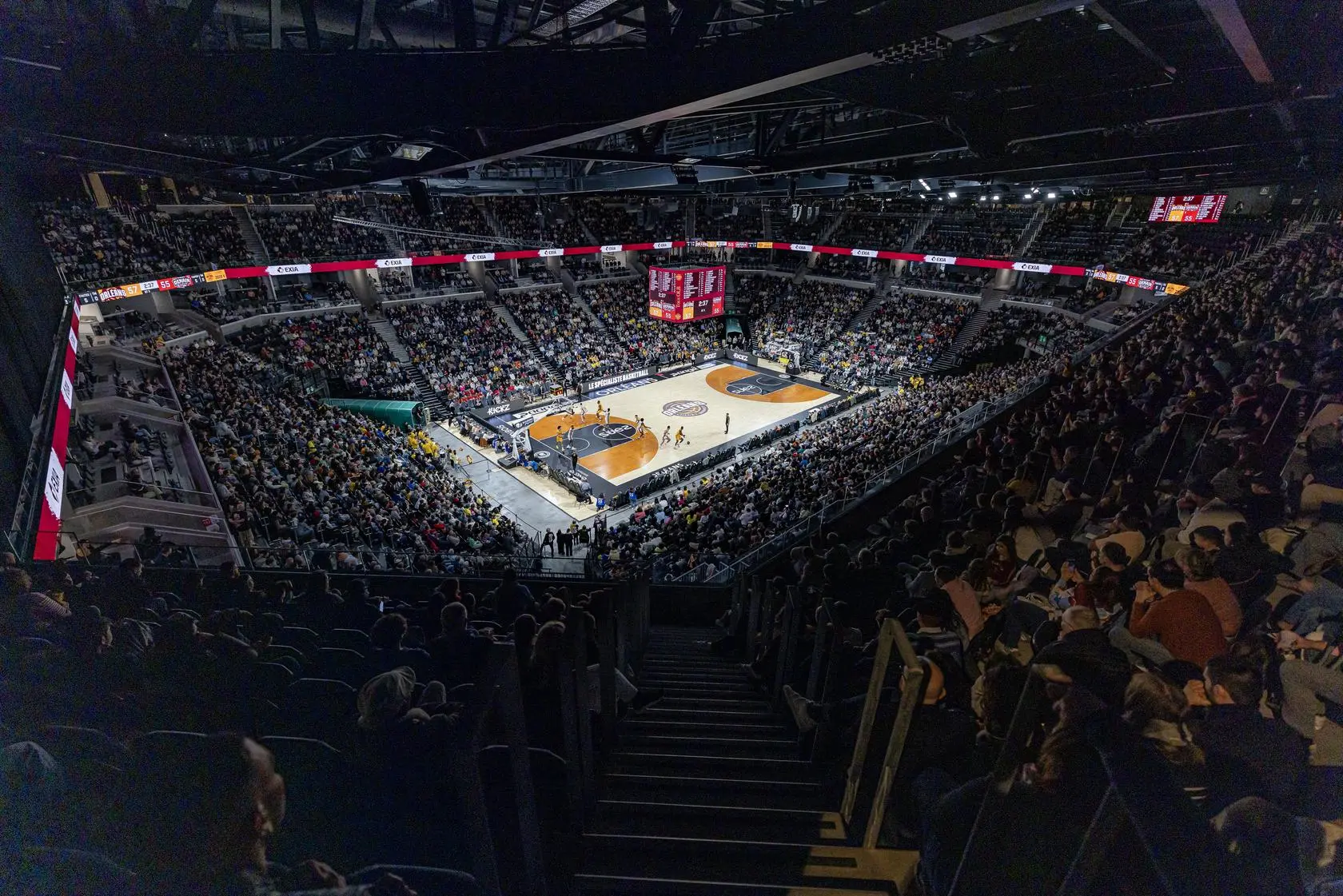 Orléans sous bannière américaine : l’Oncle Sam débarque dans le Loiret avec ses millions