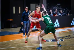 Originaire de l'Isère, Baptiste Chauveau joue à Milan depuis l'âge de 11 ans