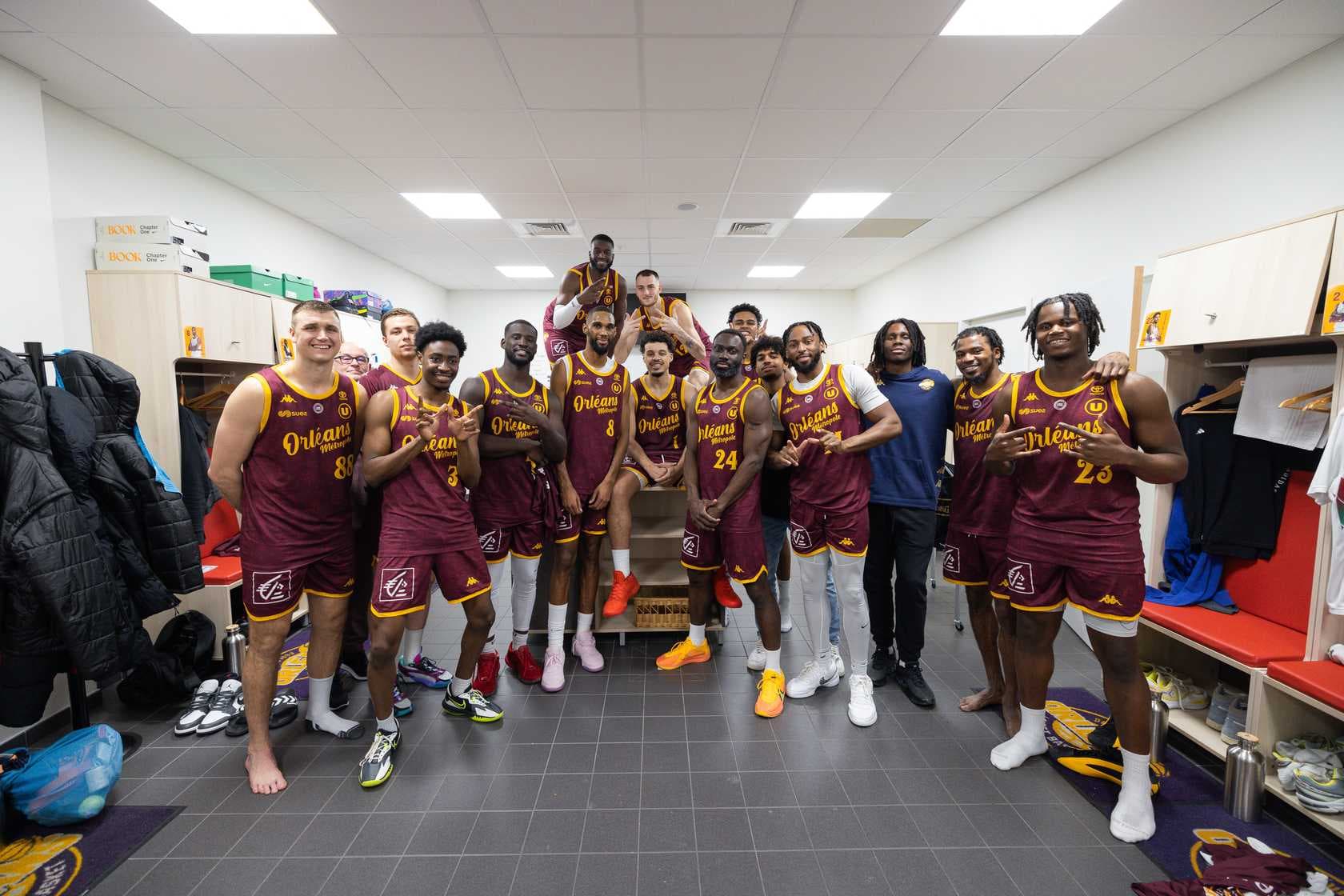 Orléans revient à hauteur de Boulazac, Rouen signe sa 7e victoire de suite, Évreux au buzzer