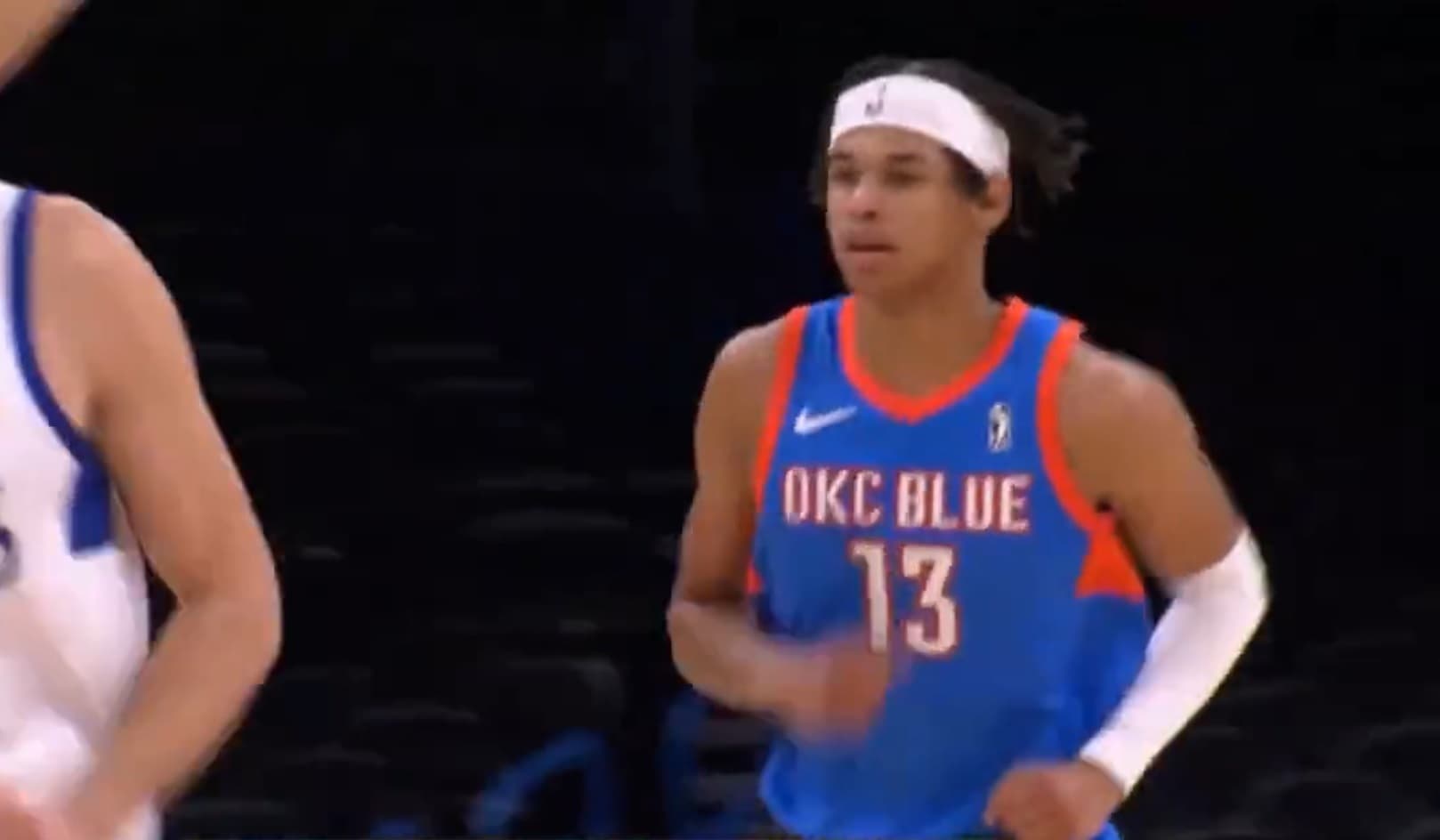 Envoyé en G-League, Ousmane Dieng plante 20 points et gagne