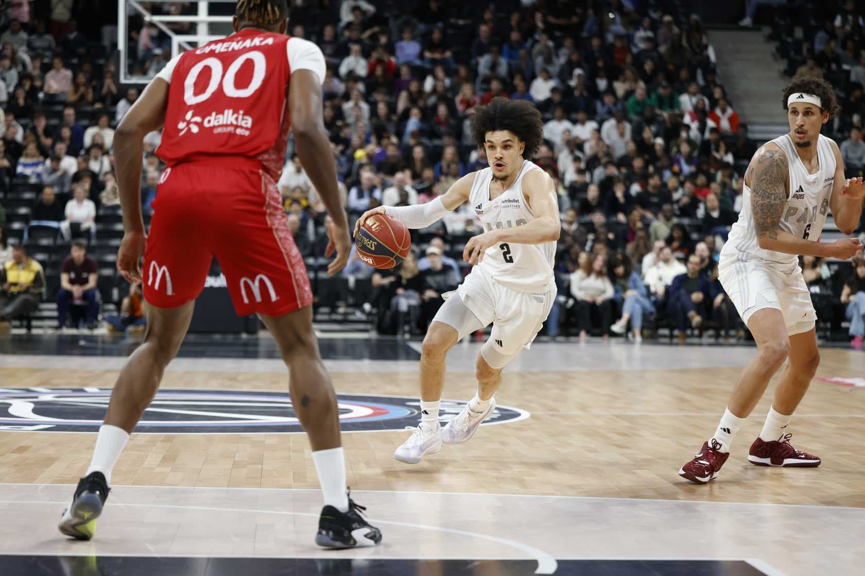 Paris et un Nadir Hifi record (35 points) se baladent face à Nancy