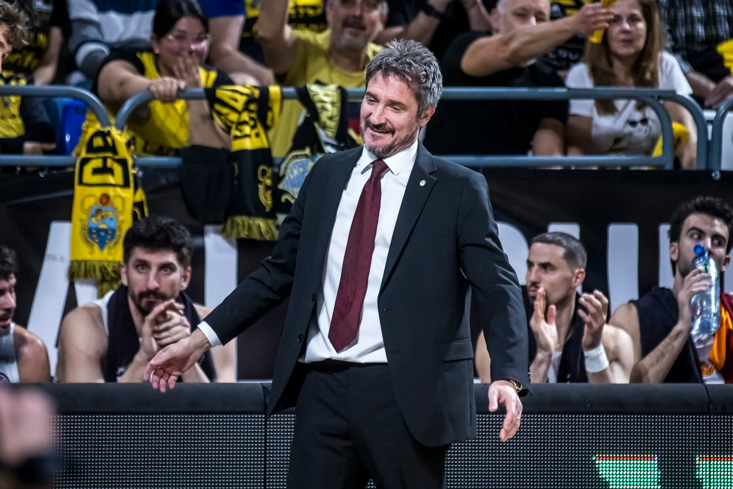 Gianmarco Pozzecco, l’ancien coach de l’ASVEL, se livre : « Je ne changerais pas pour Tony Parker »