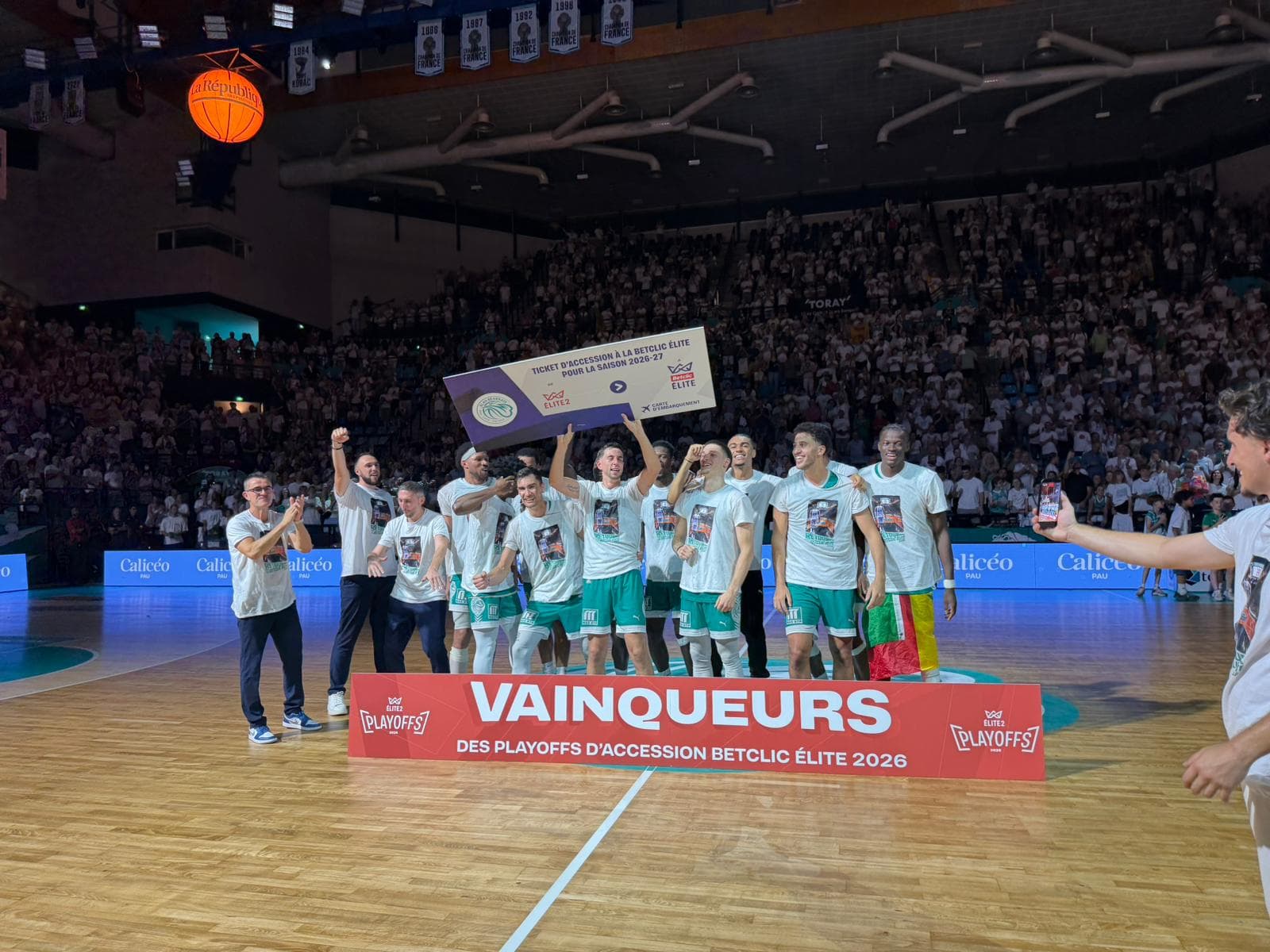 « Un rêve éveillé » : de retour en Betclic ÉLITE, l’Élan Béarnais retrouve ses lettres de noblesse !