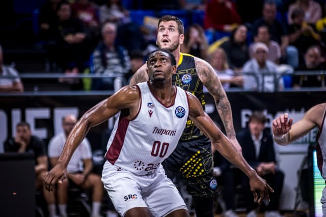 Paul Eboua à l’ASVEL : un renfort intérieur venu de Trapani après le départ de Nando De Colo