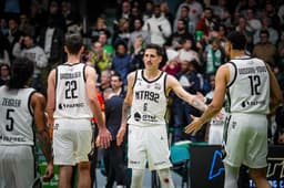 Paul Lacombe, un peu moins utilisé cette saison mais toujours aussi précieux, sort de ses deux meilleures performances statistiques de la saison