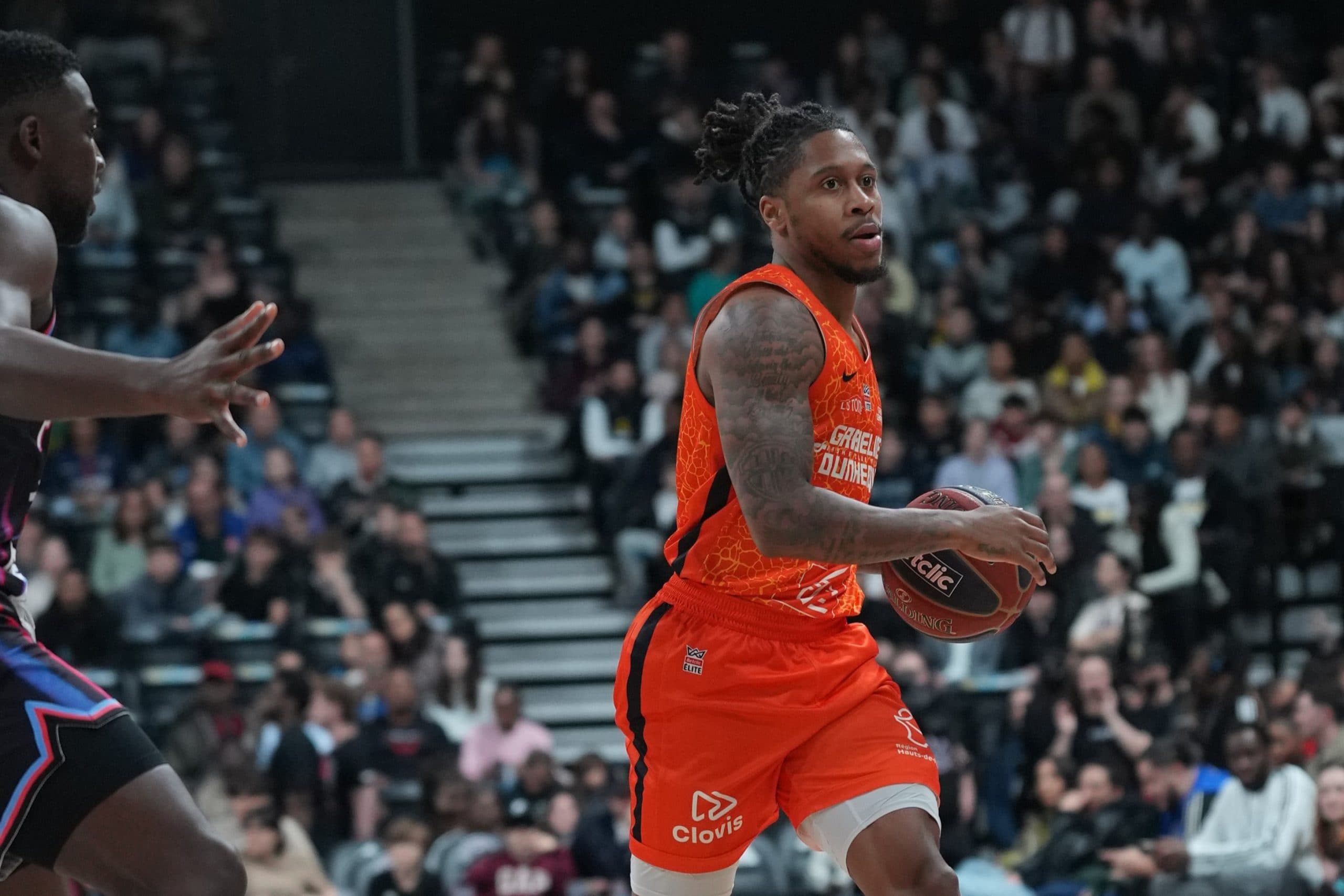 Fin de série pour le Paris Basketball, surpris par Gravelines-Dunkerque à l’Adidas Arena !