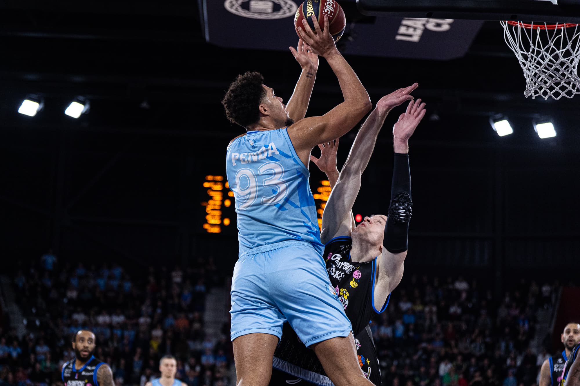 Noah Penda (Vichy) s’inscrit à la Draft NBA 2024