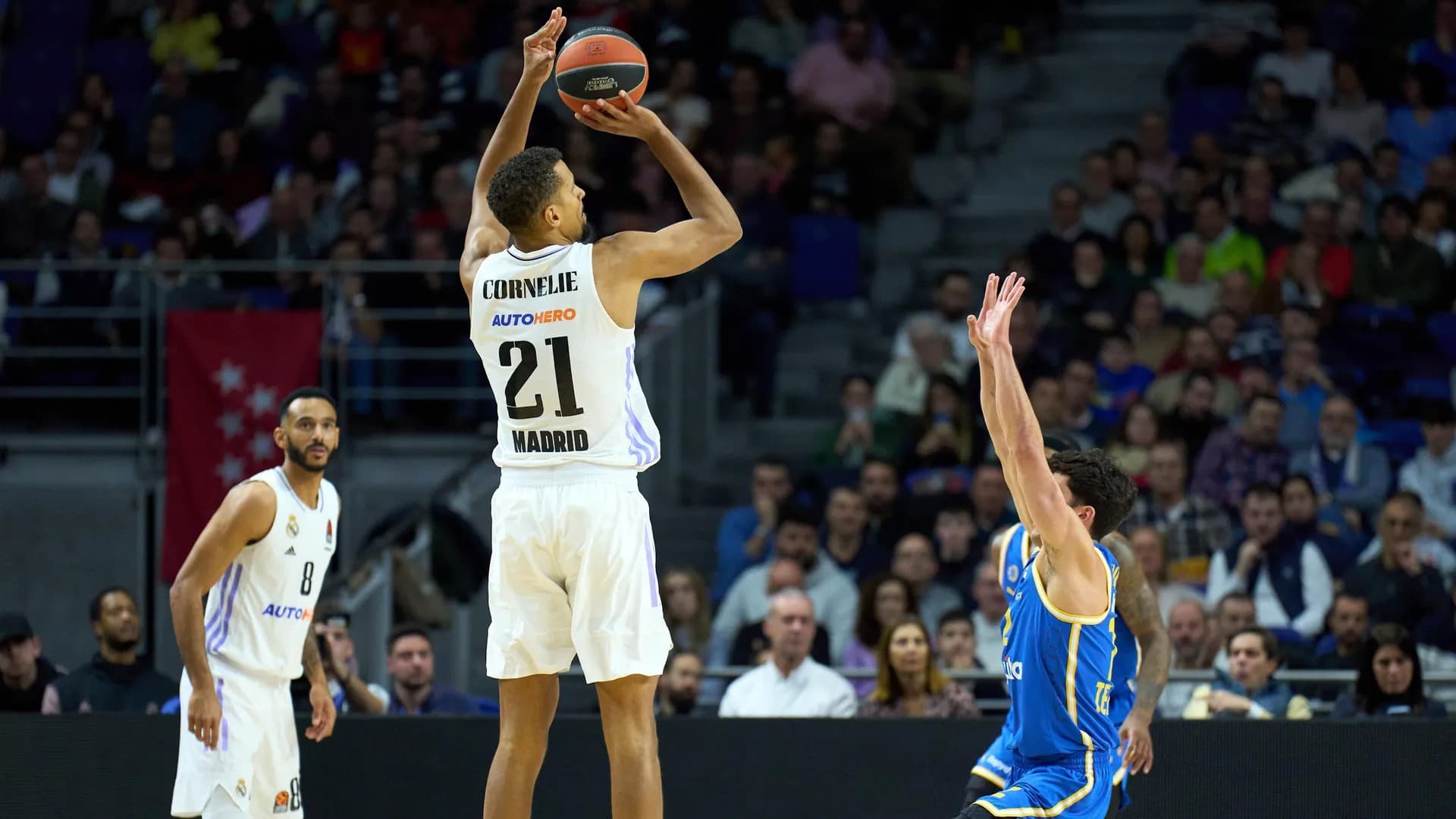 Petr Cornelie et Guerschon Yabusele se régalent avec le Real Madrid, Moustapha Fall performant