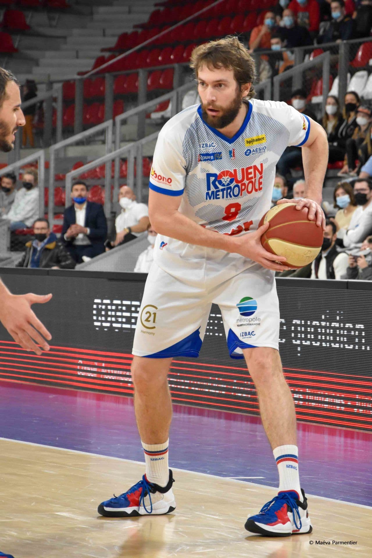Pierre-Etienne Drouault s’engage avec le Tours Metropole Basket