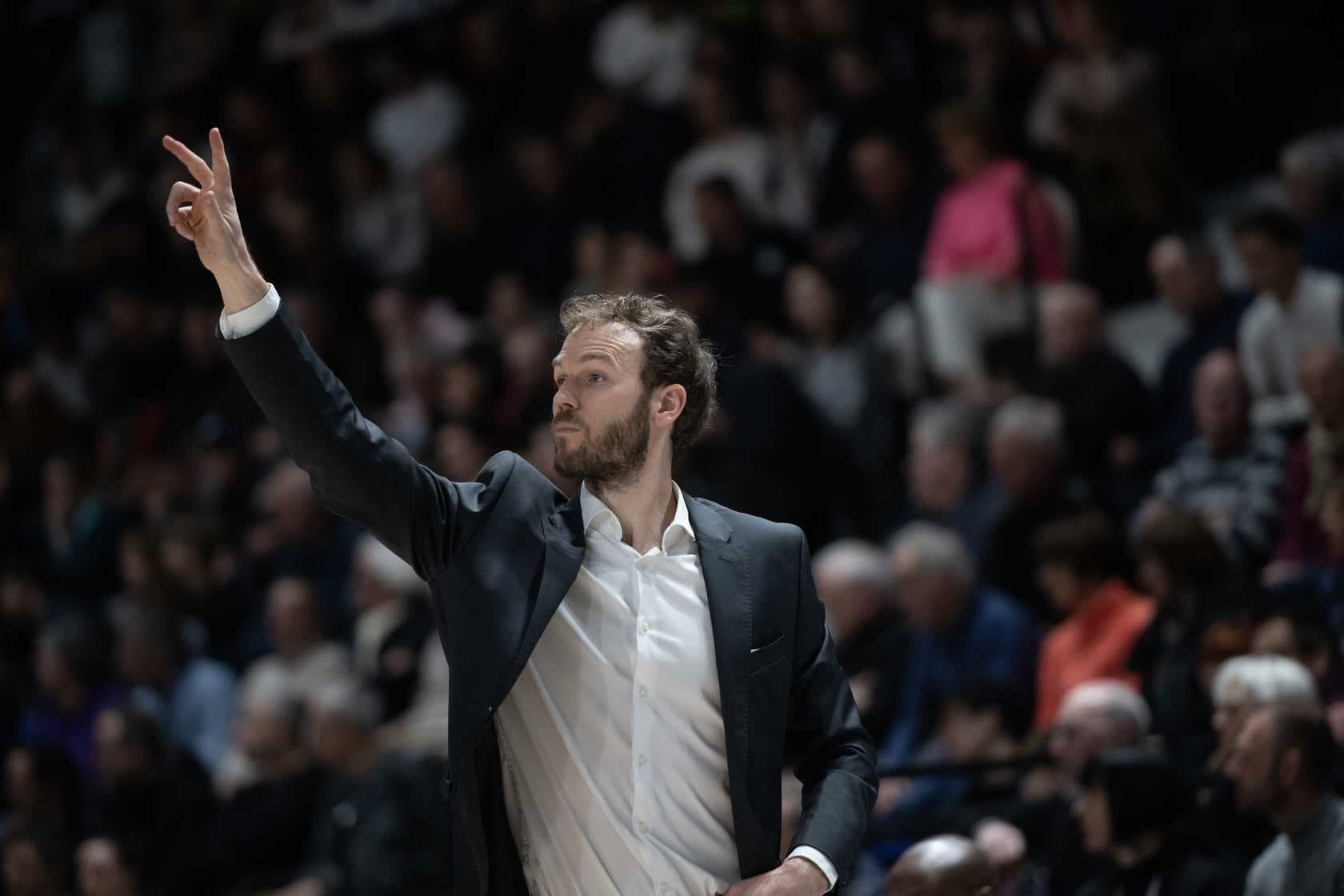 Pierric Poupet prolongé en tant que coach de l’ASVEL jusqu’en 2026