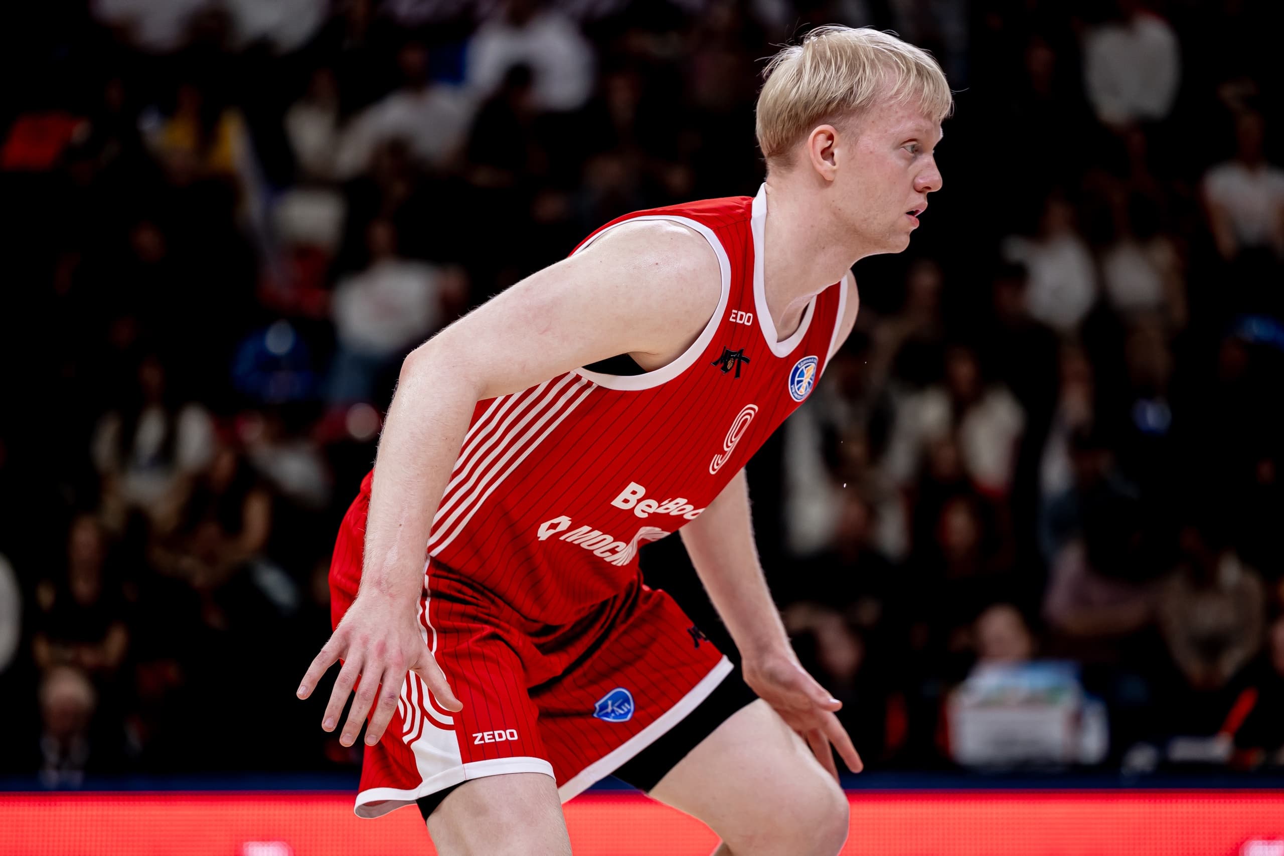 Un joueur russe de VTB League arrêté et détenu en France à la demande des États-Unis