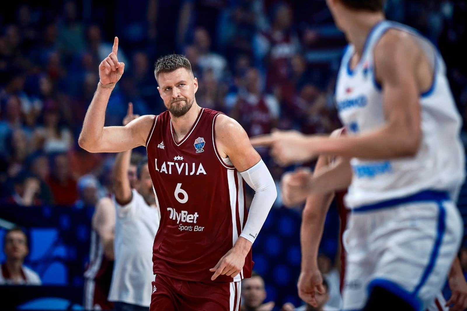 La Lettonie égale un record historique et terrasse la Tchéquie, éliminée sans la moindre victoire à l’EuroBasket