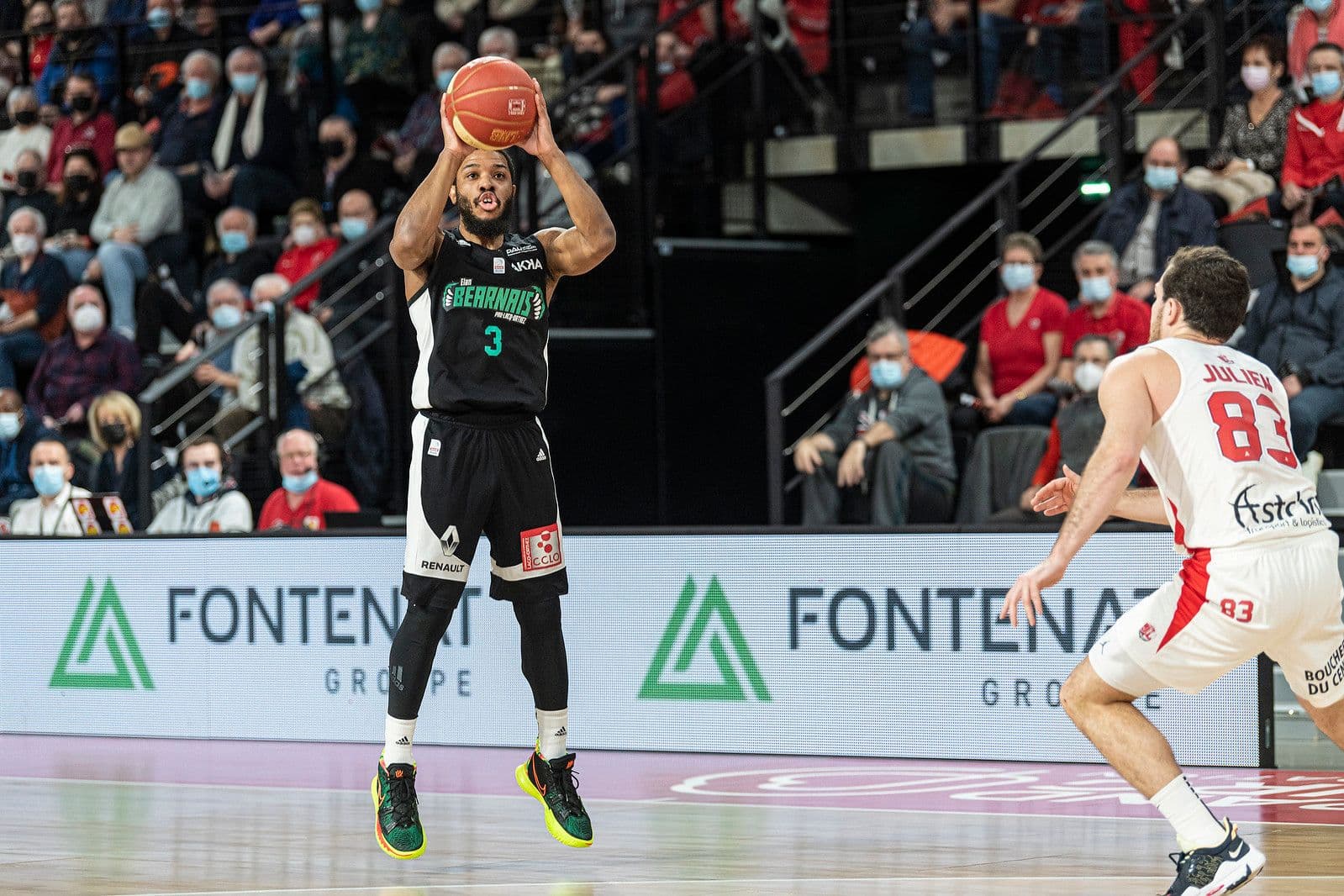 Pour cinq petits points, Brandon Jefferson termine meilleur marqueur du championnat